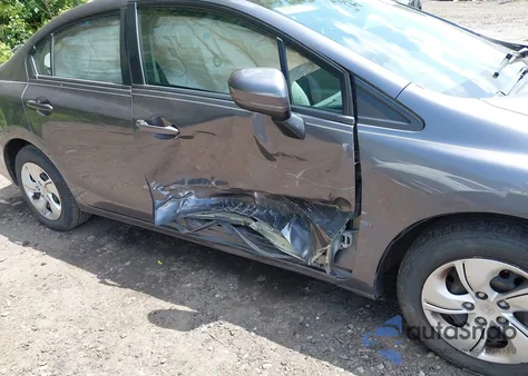 2014 Honda Civic Lx z USA, uszkodzony, nr VIN 2HGFB2F57EH551727